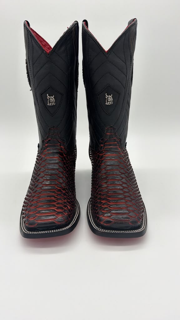 Python Exotic Boot