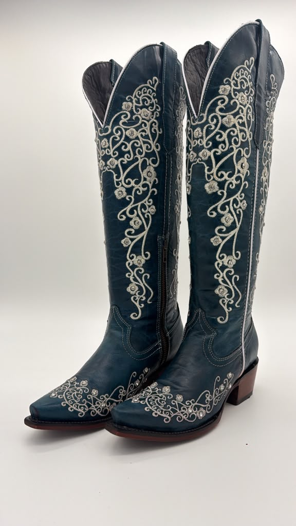 Maya Azul Crystal Retro Boot