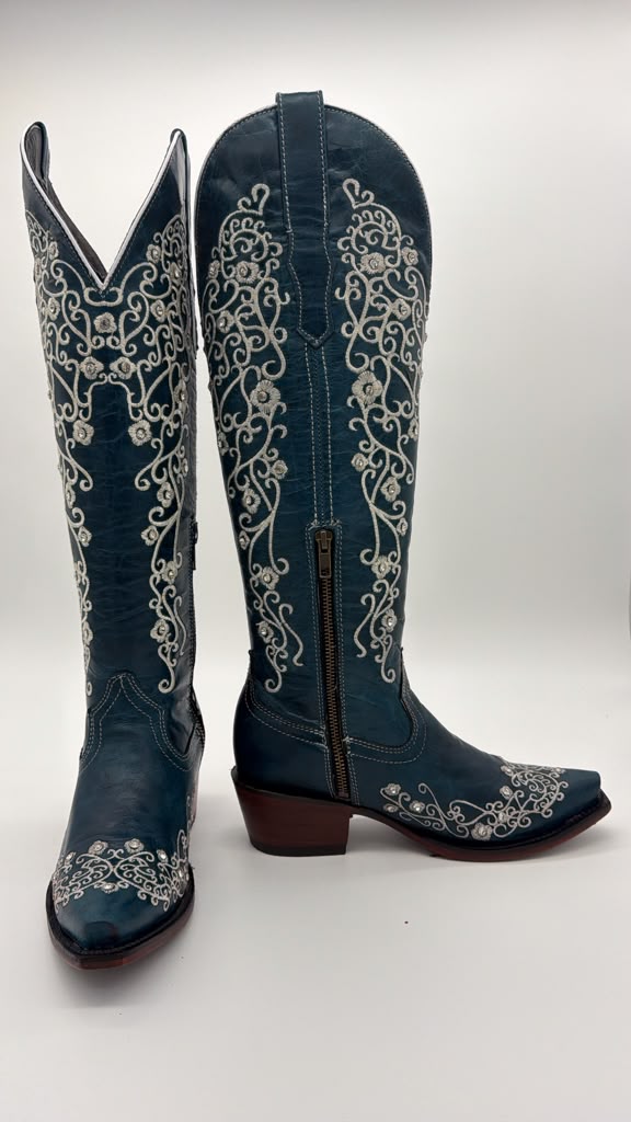 Maya Azul Crystal Retro Boot
