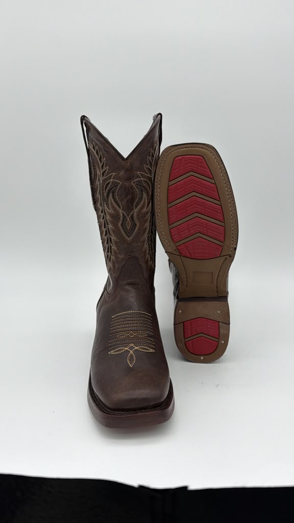 Cedro Tabaco Women's Western Boot - Sole view