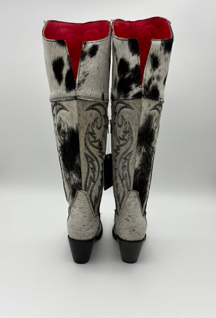 Rockem Cowhide Cowgirl Boot Size 6 – back view showing red lining