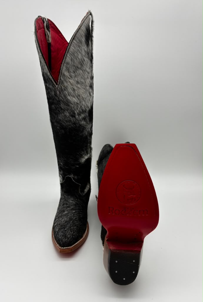 Rockem Cowhide Cowgirl Boot Size 6 Wide – sole view showing red sole