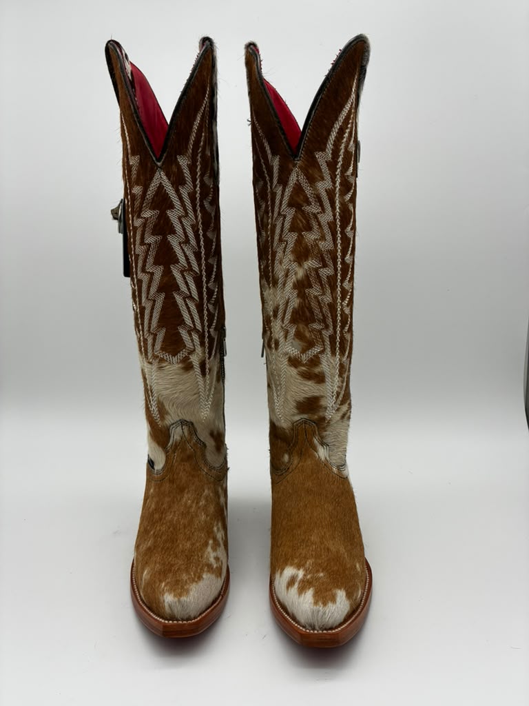 Rockem Cowhide Cowgirl Boot Size 7 VI – front pair view showing full cowhide and stitching