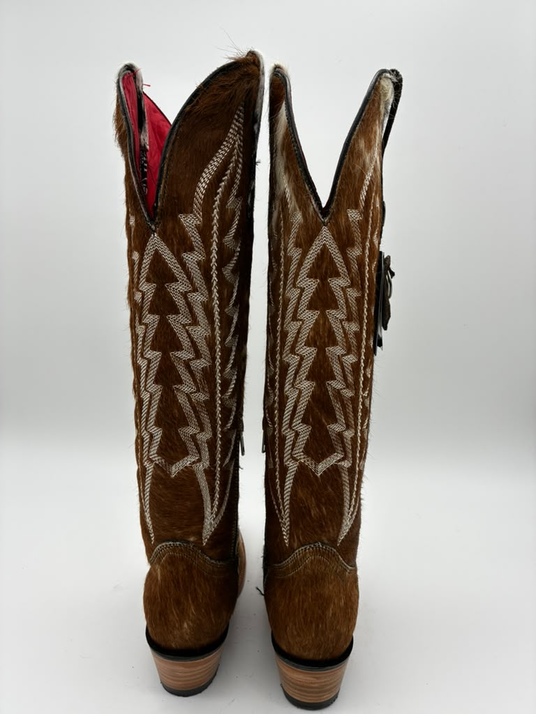 Rockem Cowhide Cowgirl Boot Size 7 VI – back view showing red lining and stacked heel