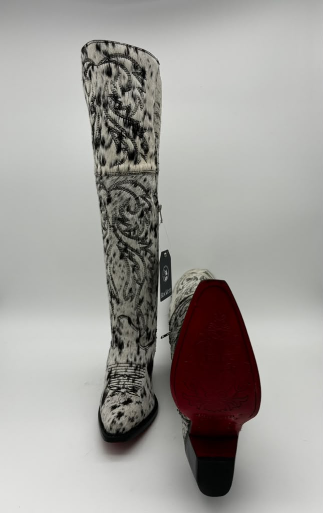 Rockem Cowhide Cowgirl Boot Size 7 V – sole view showing red sole