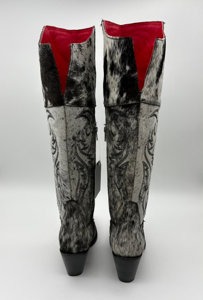 Rockem Cowhide Cowgirl Boot Size 8 Wide IV – back view with red lining