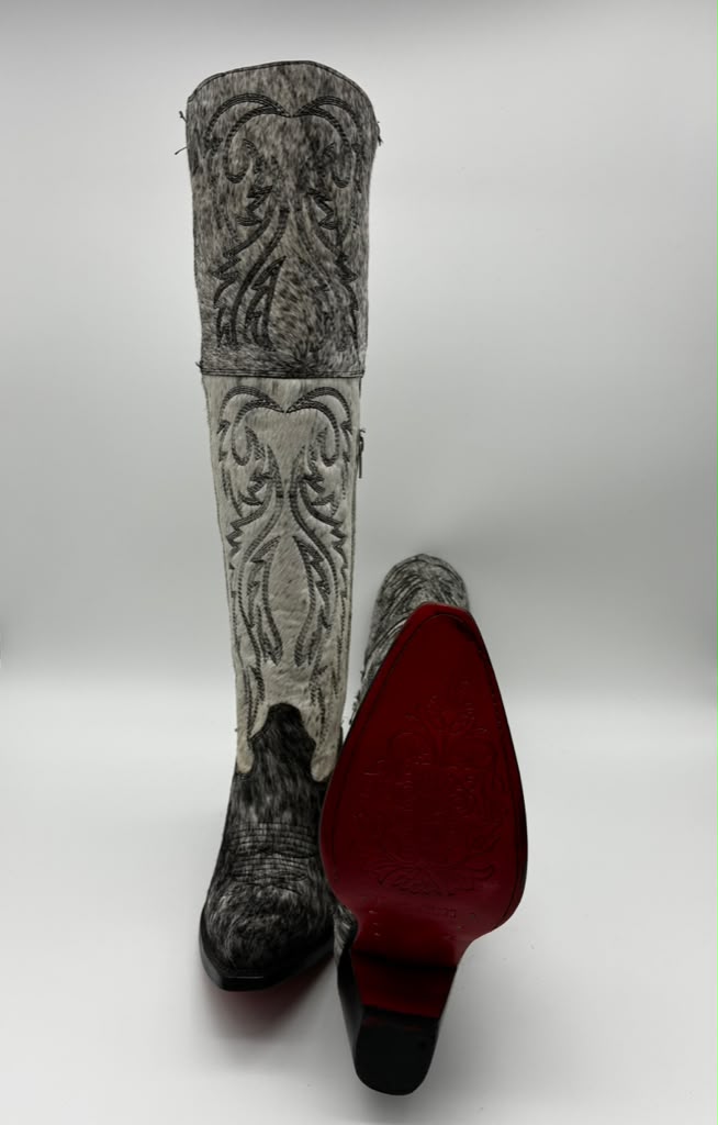 Rockem Cowhide Cowgirl Boot Size 8 Wide IV – sole and side view showing red sole