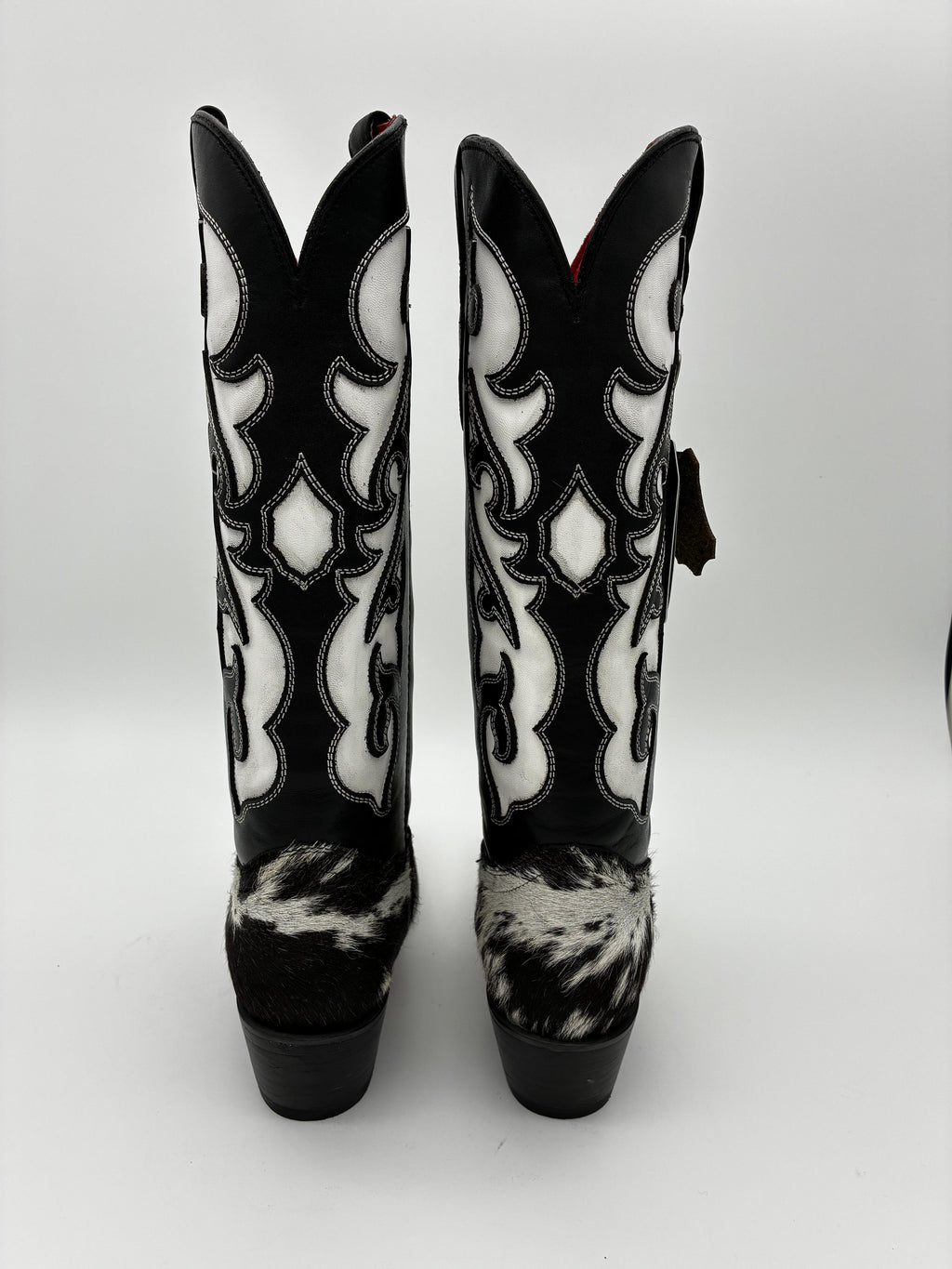 Rockem Cowhide Cowgirl Boot Size 9 – front facing view